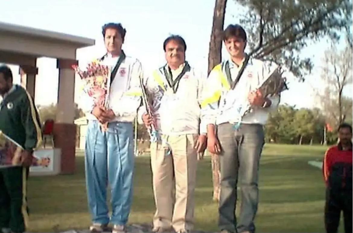 Jaspal Rana receiving an early-career podium honour